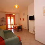 Trilocale Piano Terra Con Veranda