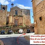 Un Nido Nel Borgo - Casa Vacanze Calzettieri