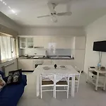 Apartment Near The Sea