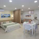 Theos Holidays Apartments
