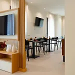 Hera Rooms And Suites