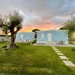 Anastasia Beach Cottage Pomelia