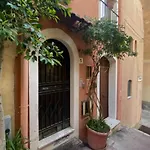 Tiny Apartment In The Heart Of Taormina