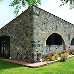 Antico Borgo Etneo Country Hotel