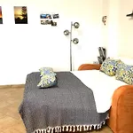 Casa Vacanze Iusu - House With Terrace Near The Sea
