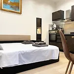 Silvio'S Apartment