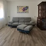 Rosdani Apartment