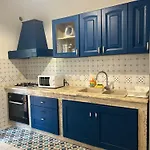 Vito'S Holiday House