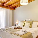 Zina Suite In Giardini Naxos