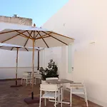 Aegusa Hotel