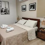 Seven Rooms Suite 22