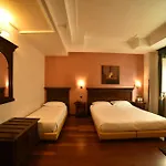Hotel Teocrito