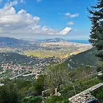 Villa Tecla
