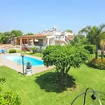 2 Bedroom Stunning Home In Siracusa