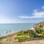 Gorgeous Home In Ciotta With House Sea View