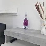 Giu - Sal'S Home