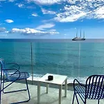 Nautilus Hotel
