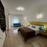 Villa Triscele Holiday Home
