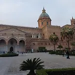Difronte Palatina Chapel