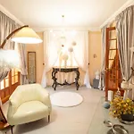 White & Charme Villa With Pool