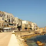 Torre Dei Mari Apartments