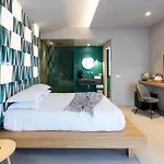 Oikos Rooms