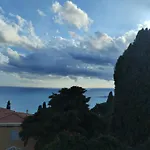 Casa Muscolino Appartamento Con Vista Mare E Su L'Etna