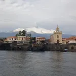 Coco House, Mansarda Vista Mare
