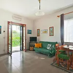 Cottage, Fontane Bianche