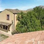 Nice Apartment In Collesano Pa
