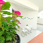 Rosso Corallo Home A Soli Tre Minuti Dal Mare Disponibile Piano Terra Indipendente Sul Golfo Di Castellammare