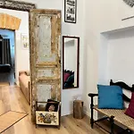 Vetriera Home