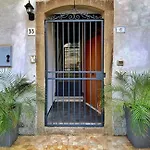 Casa Magnolia