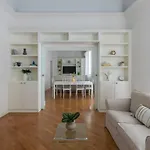 Ve Apartment By My Temporary Home