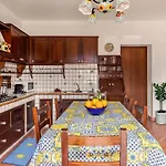 Vfh La Baia Del Castello Appartamento Con Terrazza