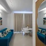 Adamas Apartment , Rooms And Suite