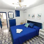 Casa Linda Av