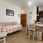 Lipari Centro Storico Flat 7 Mins From Port