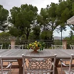 Sicilian Cottage