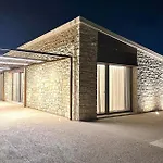 Amazing Home In Chiaramonte Gulfi