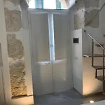 Mediterranea Island Home