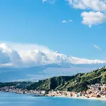 Live Naxos By Holiday World