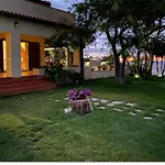 Villa Vela