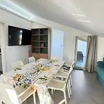 Penthouse By The Sea With Breathtaking View