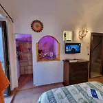 Theo'S House By Holiday World