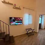 Alberto'S Place