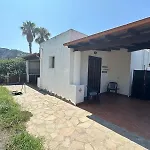 Villa By The Vulcano - 70Mq Plus Large Garden And Patio