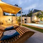 Casa Un Tocco Di Blu Con Piscina Privata