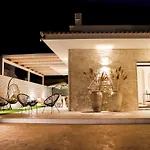 Villa Teresann Con Jacuzzi Riscaldata