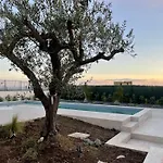 Villa Kora Suites&Pool